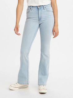 315 Shaping Bootcut Women's Jeans - Light Wash | Levi's® US Bootcut Jeans For Women, Levi Bootcut Jeans, Light Wash Levis, Womens Jeans Bootcut, 501 Jeans, Classic Jeans, Jeans For Women, Jeans Light, Trucker Jacket