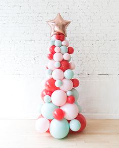 christmas-tree-balloons Balloon Christmas Tree, Balloon Christmas, Balloon Tree, 6ft Christmas Tree, Cookie Exchange Party, Christmas Dinner Party, Christmas Pops, Christmas Baby Shower, Christmas Balloons