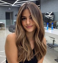 Hair Contouring, Money Piece, Brown Hair With Blonde Highlights