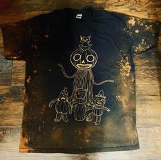 I hand paint these custom bleached shirts! Commissions are open as well if you'd like me to come up with a custom designed shirt! Please message for commissions or any questions! the shirts are 100% cotton and UNISEX!  I ONLY HAVE SHORT SLEEVE 2XL & 3XL Please just purchase the $5 2xl add on and select that size with your order! Thank you! Cottagepunk Aesthetic, Bleach Tshirt Designs, Black Bleached Shirt, Bleach Stamping, Bleach Shirt Diy, Bleaching Clothes, Bleach Hoodie, Bleach Shirt