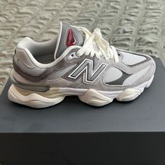 Us Men’s 6 Women’s 7 1/2 Worn Once On Carpet New Balance 9060 Rain Cloud, New Balance Shoes Men, New Balance Trainers, Grey New Balance, New Balance Mens, New Balance 9060, Shoes New Balance, Pretty Shoes Sneakers, Rain Cloud