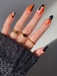 Get fall-ready with these stunning burnt orange nails with chrome accents. Whether you’re into dark burnt orange nails or burnt orange gel nails, this collection has something for every style. From burnt orange ombre nails to sparkly burnt orange nails, these burnt orange nail designs are perfect for the autumn season. Explore the best fall nail designs burnt orange styles to inspire your next look. Cute Halloween Nails, Fall Gel Nails, Her Nails, Thanksgiving Nails, Black Nail, Orange Nails, Minimalist Nails, Funky Nails, Chic Nails