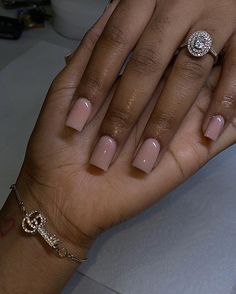 Thenailartiste LTD | Perfect nude! It’s her ring for me though🥺😍 | Instagram Natural Nail Color Black Women, Fall Natural Acrylic Nails, Short Acrylic Nails November, Nude Nails Black Women Short, Natural Color Short Nails, Nails That Look Natural, Gel With Tips Nails, Nude Plain Nails, Short Acrylic Nails With Design