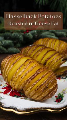 Hasselback potatoes roasted in goose fat are the perfect twist on a classic potato side dish for a roast dinner. Roasted in goose fat, these hasselback potatoes have a crispy edge with a soft tender middle. With their unique shape and incredible flavour, hasselback potatoes are sure to impress your guests and add a touch of elegance to your roast dinner. Victorian Christmas Dinner, Dinner Feast, Christmas Roast, Family Christmas Dinner, Potato Side Dish, Potatoes Roasted, Roasting Times, Types Of Potatoes, Hasselback Potatoes