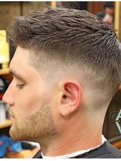 Very Short Hair Men, Hair Plait, Plait Styles, Updo Easy, Men Fade Haircut Short, Hairstyles Anime, Short Hair With Beard