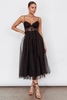 Shop the Trophy Lace Bodice Mesh Midi Dress Black | Selfie Leslie Edgy Cocktail Dress, Satin Dress Midi, Birthday Soiree, Black Selfie, Birthday Outfit Ideas, Black Lace Cocktail Dress, Selfie Leslie, Mesh Midi Dress, Satin Clutch