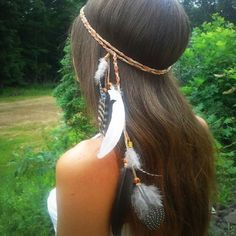 accessoire-hippie-femme Boho Feather Headband, Style Hippie Chic, Bohemian Headband, Hippie Headbands, Hippie Stil, Woven Headband, Feather Headpiece, Hippie Wedding, Feather Wedding