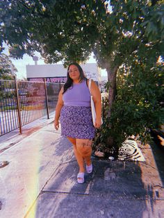 Fat Outfits Plus Size, Comfy Grunge, Biracial Women, Pinterest Fits, Plus Size Soft, Outfits Curvy, Midsize Outfits, Women Street, Soft Purple