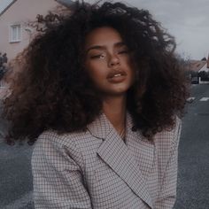 Good Hair Day, Hair Day, Black Lives, Cute Black, Pretty Woman, Photo Inspiration, Curly Hair