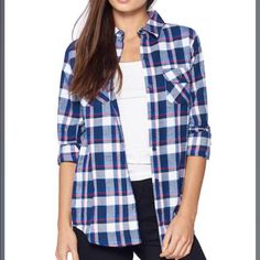 Ladies Plaid Flannel Long Sleeve Button Shirts Plaid Flannel Long Sleeve Button Shirts 100% Cotton Roll-Up Long Sleeve, Plaid Pattern, Button-Down Shirt Casual Loose Fit, Front Pocket Decoration Young Contemporary Look *Model Is 5'8 And Wearing Size Small. Plaid Flannel Long Sleeve Shirt For Women - Available In A Wide Variety Of Patterns And Colors, Our Flannels Feature Two Front Chest Pockets, Collar, Button-Up Closure, And A Tab And Button To Secure Rolled-Up Sleeves. Casual Blue Button-up Flannel Shirt, Trendy Cotton Flannel Shirt For Workwear, Blue Collared Flannel Shirt With Button Closure, Blue Buttoned Flannel Shirt For Work, Blue Flannel Shirt With Buttons For Work, Blue Casual Flannel Shirt With Snap Buttons, Everyday Blue Cotton Flannel Shirt, Casual Flannel Workwear Shirt, Casual Workwear Flannel Shirt With Buttons