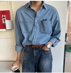 Product Show： Streetwear Luxury, Denim Shirt Outfit, Denim Outfit Men, Chambray Denim Shirt, Shirt Outfit Men, Outfit Combos, Metallica T Shirt, University Outfit, Button Shirts