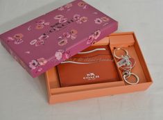 Beautiful Coach gift set in a box includes card case & valet key ring. Great Gift! MSRP $125 I'm selling these in more colors but in separate listings, do look for them in my store.   If you have questions, please ask. 100% Authentic!!! Buy with confidence I am not a certified expert & have described the item to the best of my knowledge and ability. Sometimes when writing up descriptions details can be overlooked so I encourage questions prior to bidding or buying, feel free to ask any questions Coach Gift, Coach New York, Coach Gifts, Kate Spade Crossbody, In A Box, Handbag Accessories, Card Case, A Box, Key Ring