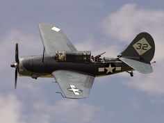 Sb2c Helldiver, Sbd Dauntless, Us Navy Aircraft, Naval Aviation, Vintage Planes, Military Airplane