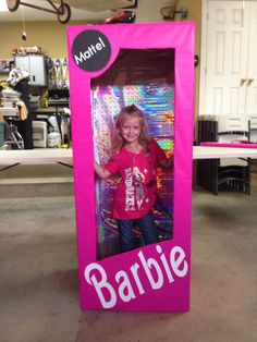 Barbie photo booth made letters with my Silhouette Cameo Barbie Photo Booth, Barbie Birthday, Barbie Party, Mattel Barbie, Mermaid Party, Cool Costumes, Holidays Halloween, Birthday Party Decorations