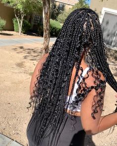 Goddess Braids Mixed Girl, Medium Bohemian Box Braids, Goddess Box Braids With Curls, Knowles’s Braids With Curls, Knotless Boho Box Braids, Knotless Goddess Box Braids, Medium Box Braids With Curly Ends