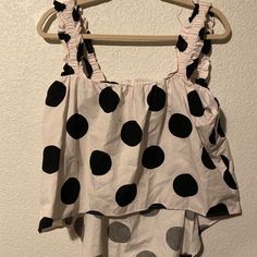 Topshop Polka Dot High Low Sleeveless Crop Top With Ruched Strap Detail. White And Black. Hi-Low Top Brand New, Just Washed, Never Worn. Us Size 8 Sleeveless Polka Dot Tops For Vacation, Sleeveless Polka Dot Top For Beach, Trendy Polka Dot Tops For Summer, Polka Dot Sleeveless Cotton Top, Sleeveless Polka Dot Cotton Tops, Sleeveless Polka-dotted Cotton Top, Polka Dot Tops For Summer Beach Days, Polka Dot Summer Tops For Beach, Polka Dot Tops For Beach In Summer