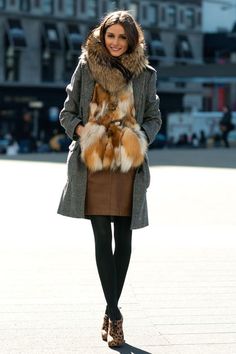 In Lincoln Center | Olivia Palermo -http://www.oliviapalermo.com/ Olivia Palermo Fur, Olivia Palermo Style Winter, Fashion Week Street Style Winter, Olivia Palermo Winter, Chloë Sevigny, Estilo Olivia Palermo, Scarf Trends, Olivia Palermo Style, Poppy Delevingne