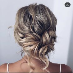 Pretty Wedding Hairstyles, Wedding Hairstyles With Bangs, Med Tech, Elegant Updo, Hair Inspo Color, Pretty Wedding, Hair Transformation, Hair Care Tips, Hairstyles With Bangs