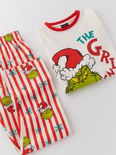 The grinch unisex kids grinch family christmas pyjamas size & fit available in ages: 3 to 13 years details children's Grinch Pajamas, Christmas Pyjamas, Pajama Outfit, Matching Christmas Pajamas, Family Look, Matching Design, Dad Baby