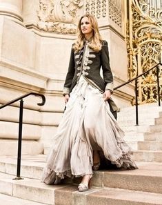 Military Inspired Fashion, Mode Steampunk, Military Chic, Army Clothes, What To Wear Today, Recycled Fashion, Olivia Palermo, Military Inspired