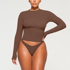 FITS EVERYBODY LONG SLEEVE T-SHIRT | JASPER Simple Aesthetics, Tshirt Bodysuit, Mock Neck Tank Top, Scoop Neck Bodysuit, Square Neck Bodysuit, Bottoming Shirt, Sleeveless Bodysuit, Size 16 Dresses, Cozy Knits