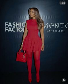 Work Attire Women, Red Tights, Fashion Days, Fashionista Clothes, Dope Fashion, Fashion Tips For Women, Dressy Outfits, Her Style, Get Dressed