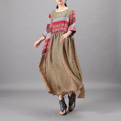 Item Code:2104131682366Item Type: DressMaterial: 71%-80% Mulberry SilkStyle: Casual,FashionSeason: SummerCollar: O-NeckClosure Type: PulloverPattern Type: PrintedDecoration: Patchwork, Irregular, PleatedSleeve Length:HalfSleeve Style: RegularDress Length: Mid-CalfSilhouette: Loose One Size(Fit for EU 38-42,US8-12,UK12-16,AU12-16,NZ12-16)Length: 112.00 cm/ 44.09 "Bust: 112.00 cm/ 44.09 "Shoulder: 42.00 cm/ 16.54 "PS:1.The measurement is measured by hands,there will be 1 cm-3cm in error,hope you c Boho Style Dresses, Urban Looks, Style Minimalist, Loose Dress, Kids Sweater, Cozy Fashion, Dress First, Boho Dress, Plus Size Fashion