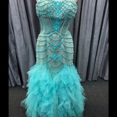 Sherri A Hill Aqua And Nude Mermaid Gown With Detailed Beading Sea Dress, Modest Fashion Hijab, Sherri Hill Dresses, Fashion Hijab, Mermaid Gown, A Hill, Sherri Hill, Mermaid Fashion, Barbie Clothes