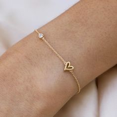 Gold Heart Shaped Diamond Bracelet, Elegant Gold Diamond Heart Bracelet, Delicate Yellow Gold Heart Bracelet, Elegant Gold Heart-shaped Diamond Bracelet, Gold Heart-shaped Diamond Bracelet With Accents, Heart Shape Bracelet, Diamond Bezel Bracelet, خواتم خطوبة, Hand Drawn Heart