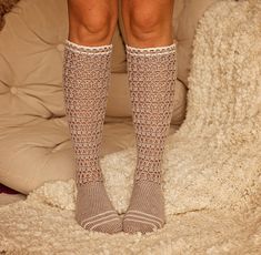 This is a PATTERN for crocheted Back to School Socks! Price is for pattern only and NOT FOR THE FINISHED ITEM. Language: English only These beautiful socks feature a lace cuff to provide a perfect fit and interesting texture. Do you like knitted socks, but you hate working with 5 needles? The good news are - you can crochet them! A pair of crocheted socks will be a wonderful gift for yourself and your loved ones! These will be perfect as boot socks too! Skill level: easy/intermediate Sizes Patte Crochet Socks Tutorial, School Socks, Magnolia Dress, Flower Socks, Crochet Cowl Pattern, Socks Pattern, Crochet Socks, Over The Knee Socks, Crochet Dress Pattern