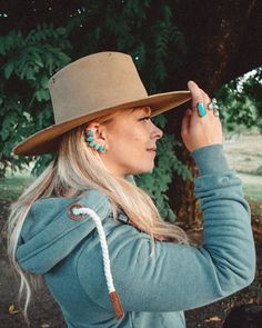 @countrysassbtq posted to Instagram: Turquoise and sweatshirts are a perfect combo 🌟 #ShopSmall #WesternStyle #RodeoStyle #CountryGirl #RanchLife #CowgirlStyle #Ranchy #ShopLocal #Boutique #CountryBoutique #CountrySassBoutique #CountrySassStyle