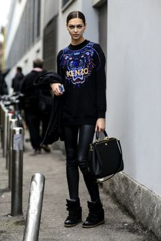 The Best Models Off Duty Snaps from Milan Fashion Week Fall 2014 - theFashionSpot Wedges Outfit Winter, Wedges Outfit, Kenzo Sweater, Oversized Black Sweater, Kenzo Sweatshirt, Isabel Marant Sneakers, Legging Cuir, Isabel Marant Shoes, Sneaker Outfits