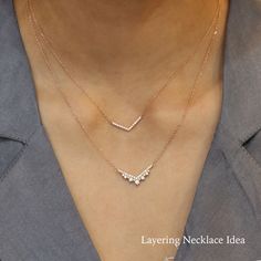 Chevron diamond necklace rose gold V shaped pendant la more design jewelry Tiara Diamond, Gold Tiara, Chevron Necklace, Gold Shop, Gold Mangalsutra, Necklace Rose Gold, Jewelry Bracelets Gold, Bracelets Gold