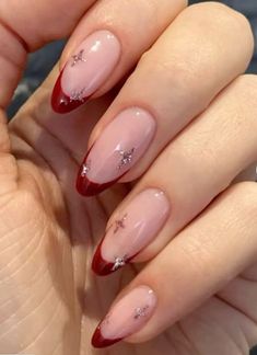 #nails #nailsdesign #weddingnails #nailsideas #quartznail French Rosa, Red French Nails, Acrylic Nails Nude, Silver Nail Designs, Fake Nails Designs, Spring Acrylic Nails, Acrylic Nail Set, Red French, Beige Nails