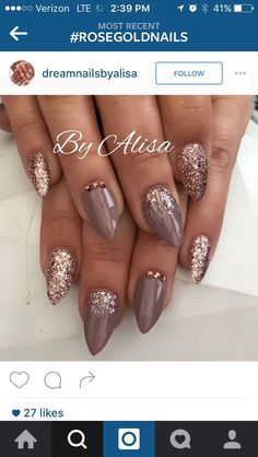 Pretty for fall nail art idea on short stiletto nails | nail art with glitter | short nails | unas Taupe Nails Designs, Nail Design Winter, Taupe Nails, Stiletto Nails Short, Long Stiletto Nails, Stiletto Nail Art, Stiletto Nails Designs, Rose Gold Nails, Fall Acrylic Nails