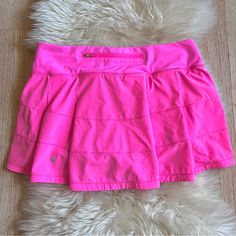 Size 6 Reg In Great Condition Zing Pink Sold Out 2018 Hard To Find Cutest Thing Ever, Hard To Find, Lululemon Athletica, Womens Skirt, Size 6, Pink, Women Shopping, Color