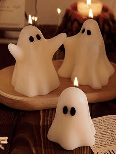 200+ Aesthetic Cozy Halloween Bedroom Decor Ideas to Try in 2024 | Indoor Halloween Decorations Spooky Kitchen, Fall House, Ghost Candles, Ghost Lights, Business Board, Adult Halloween Party, Halloween Geist, Halloween Vibes, Fall Candles