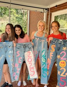 Cheer Painted Jeans, Painted Pants School Spirit, Senior Hoco Overalls, Painted Hoco Overalls, Senior Overalls Ideas, Painted Homecoming Overalls, Senior Jeans Ideas, Senior Year Jeans