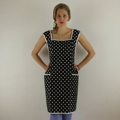 "Write the selected color in the message Cotton Apron for Women. Japanese Cross Back Apron. Model is 177 cm in height. Details: - 100% natural cotton produced in Europe ; - color: black polka dot. Made to order, approximately a few days, If you have any questions please message me and I will be glad to answer. Size guide : Size XXS Bust: fits bust around 31.5\"-33\"/ 80-84 cm Waist: fits waist around 24.5\"-25\"/ 62-64 cm Hips: fits hips around 32.5\"-33\"/ 86-88 cm Size XS Bust: fits bust aroun Sleeveless Cotton Apron With Pockets, Cotton Apron With Pockets, Linen Apron Pinafore, Japanese Style Apron, Apron Pinafore, Japanese Apron, Cross Back Apron, Apron For Women, Cotton Apron