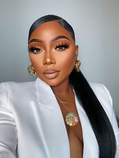 Tamara Renaye, Chic Hair, Soft Glam Makeup, Face Beat, Glam Makeup Look, Gold Makeup