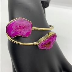 New - In Packaging Pretty Gold Tone Bangle Bracelet Purple Agate Adjustable Comes From A Smoke Free Home! Purple Cuff Bangle Bracelet As Gift, Adjustable Agate Cuff Bracelet For Gifts, Adjustable Purple Bangle Bracelets, Adjustable Pink Agate Bracelets, Adjustable Pink Agate Bracelet, Adjustable Purple Bracelets For Party, Adjustable Purple Jewelry For Party, Adjustable Amethyst Jewelry For Party, Elegant Adjustable Purple Bangle