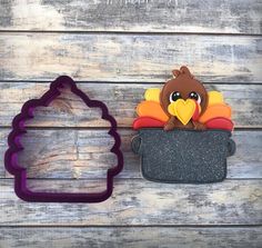 Turkey in a Pot With Sign Area Plaque Cookie Cutter and - Etsy Thanksgiving Cookies Kids, Thanksgiving Cookies Decorated, Fall Decorated Cookies, Turkey Cookies, Thanksgiving Cookies, Plaque Cookies, Fall Cookies, Creative Cookies, Cute Cookies