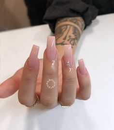 Nails For Modeling, Occasion Nails Classy, Acrylic Nail Designs Ideas Simple, Light Coffin Acrylic Nails, Pinkish Nails Acrylic, Long Natural Color Acrylic Nails, Ombre Simple Nails, Neutral Tapered Square Nails, Rinstone Nails Design Coffin Simple