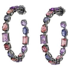 18KT:19.640g, AME:8.20ct,IOLITE:3.20ct,TOUR:9.25ct, Iolite Jewelry, Half Hoop Earrings, Gemstone Hoop Earrings, White Gold Hoops, Earrings Hoop, White Gold Earrings, Blue Quartz, Mens Jewelry Bracelet, Modern Earrings