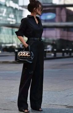 Black Work Outfit, Professional Outfits Women, Business Outfits Women, Stylish Work Attire, Corporate Outfits, Classy Work Outfits, Looks Black, Stylish Work Outfits, Casual Chic Outfit