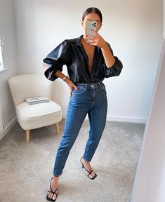 Elegant Work Outfits, Corporate Baddie, Work Outfit Inspiration, Chic Work Outfits Women, Classy Business Outfits, Work Outfits Women Office, Work Outfit Ideas, Smart Casual Work Outfit, Work Outfits Women Summer