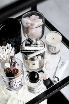 Tips for repurposing your candle jars   keeping them clean 2024 Bathroom, Rangement Makeup, Candle Vessels, Diy Organizer, Perfume Organization, Empty Jar, Luxury Candle, Diy Vanity