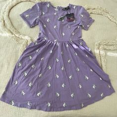 Nwt Cakeworthy Disney Pixar Onward Shortsleeved Dress Great Stretch Zipper Back Brand New With Tags Cuffed Sleeves Cute Cotton Dress With Crew Neck, Short Sleeve Cotton Dresses With Character Print, Cotton Short Sleeve Dresses With Cartoon Print, Cotton Short Sleeve Dresses With Character Print, Short Sleeve Cotton Dress With Character Print, Cotton Dresses With Character Print And Short Sleeves, Fitted Cotton Disney Dress, Disney Short Sleeve Dresses With Character Print, Casual Cotton Dresses With Character Print