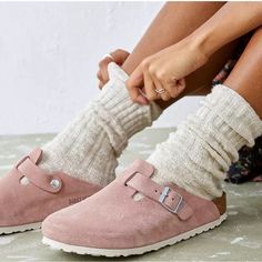 Nwot But Two Imperfections Pink Dot On Suede And Missing Snap Nice Pair, Nice Find Birkenstock Boston Pink, Birkenstock Buckley Clog, Birkenstock Clogs Outfit, Birkenstock Boston Suede, Birkenstock Mules, Birkenstock Pink, Shoes Birkenstock, Clogs Outfit, Brown Clogs