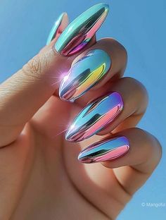 Traditional Nail Art, Chrome Nail Design, Chrome Nail Colors, Chrome Nail Designs, Chrome Nail Art, Chrome Nails Designs, Green Nail Designs, Chrome Nail, Glamorous Nails